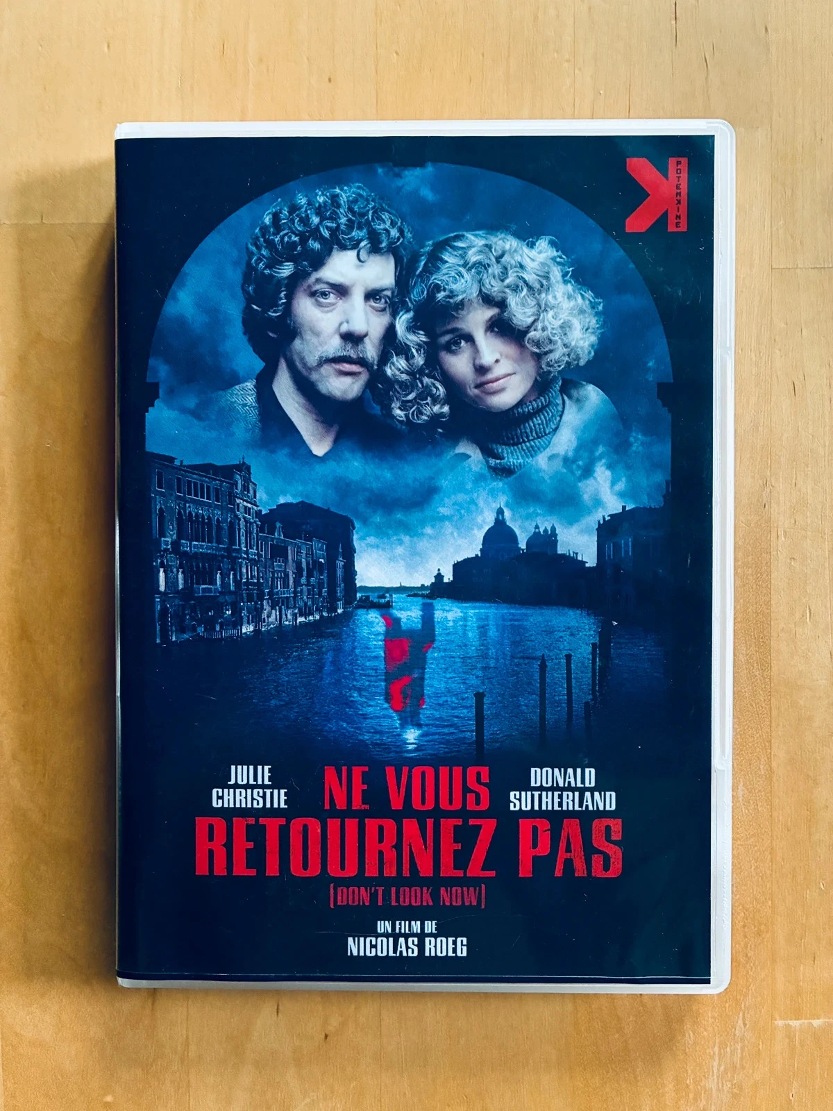 DVD Ne vous retournez pas de Nicolas Roeg édition Potemkine restaurée.